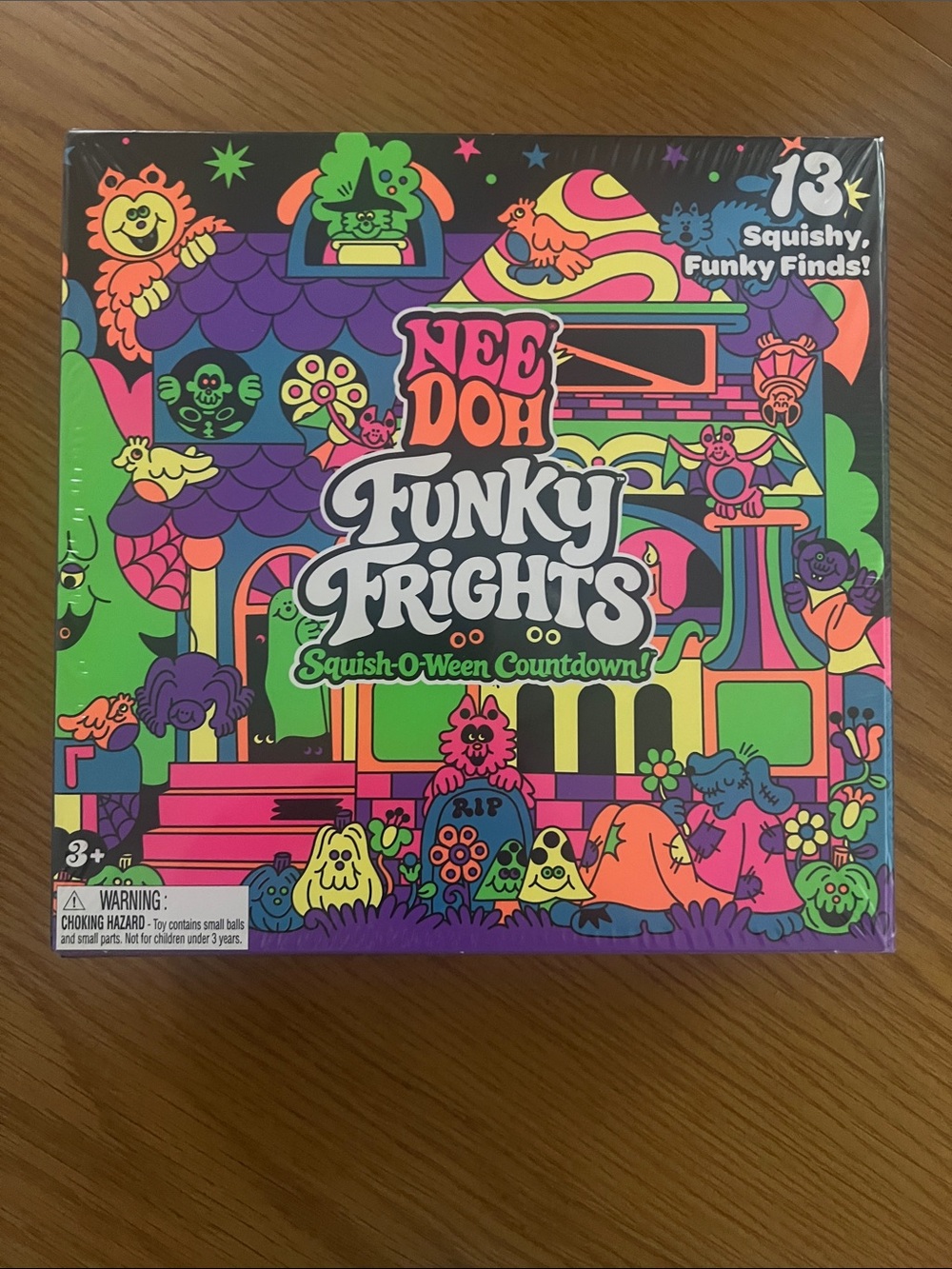 NeeDoh Funky Frights Squish-O-Ween Countdown - Bright Multicolor Plush Set